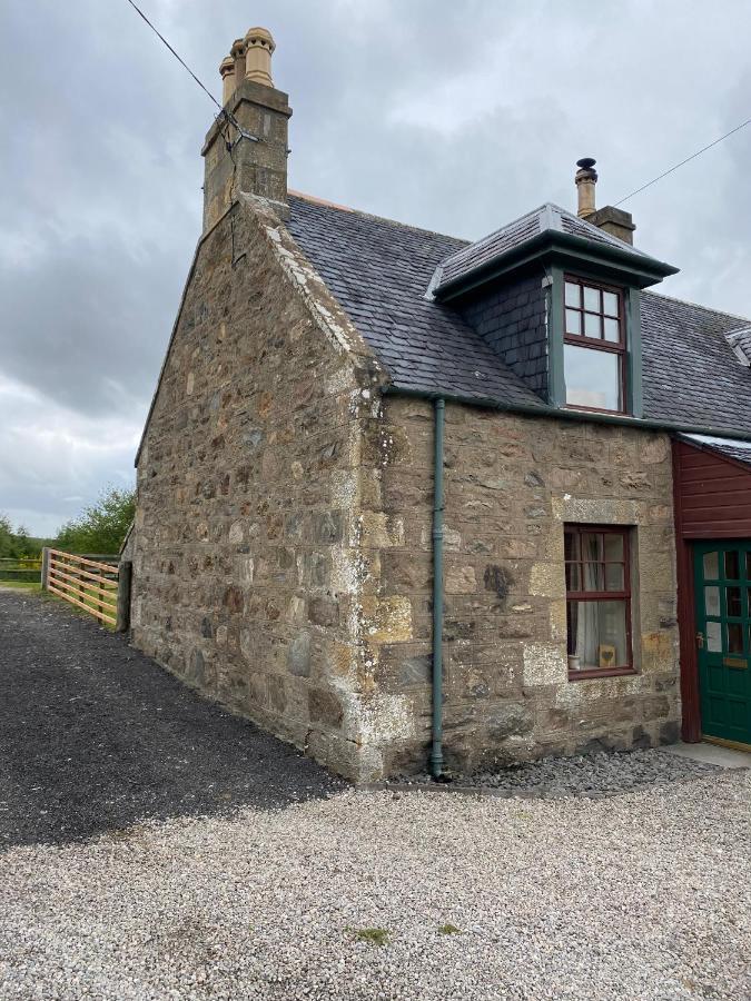 Quirky Highland Cottage With Stunning Views Fearn Lodge Extérieur photo