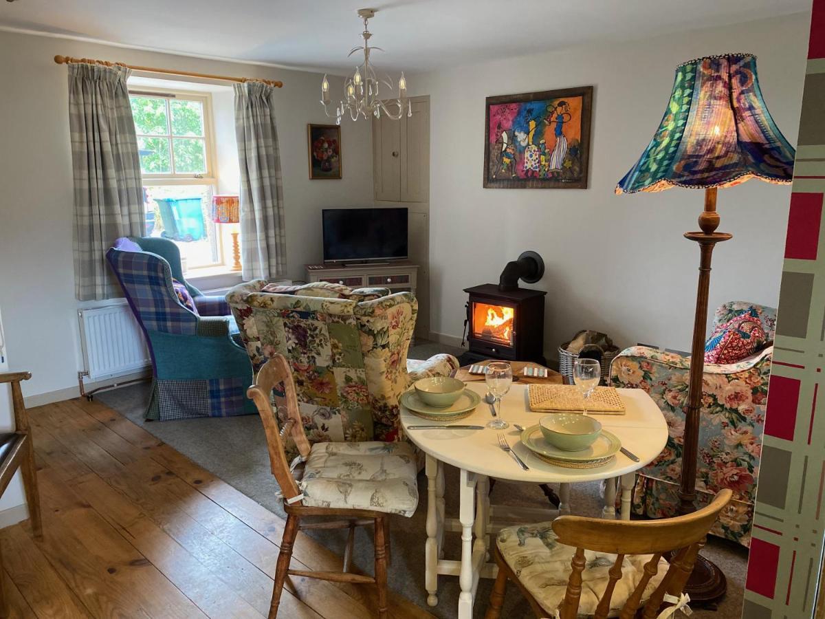 Quirky Highland Cottage With Stunning Views Fearn Lodge Extérieur photo