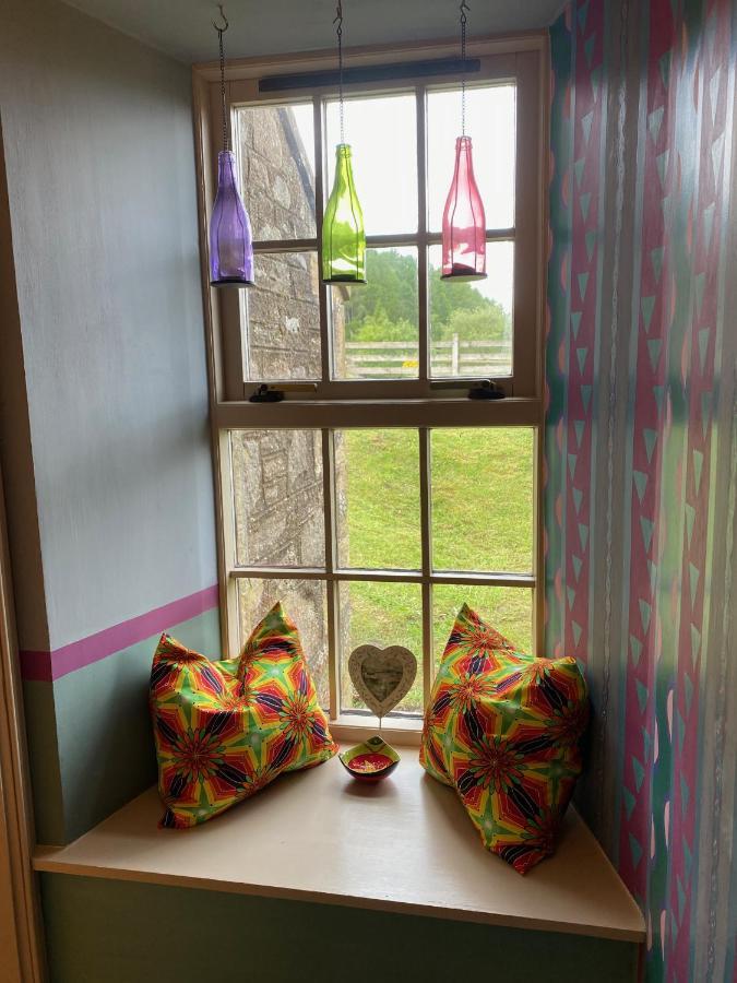 Quirky Highland Cottage With Stunning Views Fearn Lodge Extérieur photo